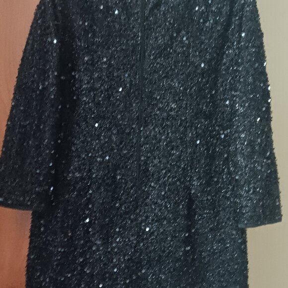 Black Sequin Dress – Elegant & Sparkly - Picture 2 of 2